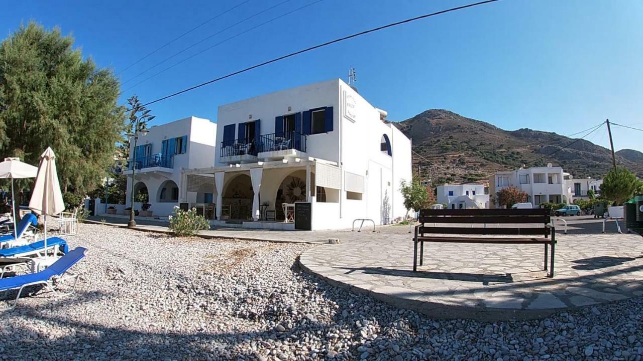 Pavlos Rooms Livadia  Exterior foto