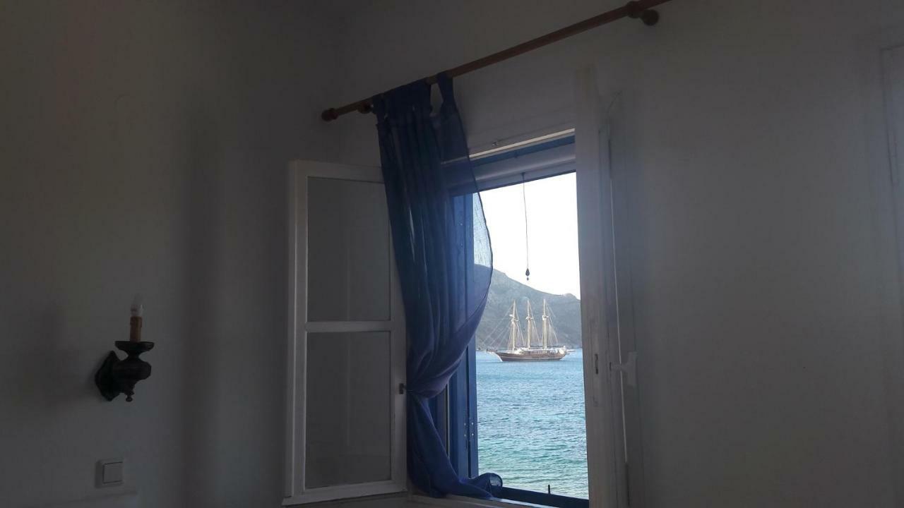 Pavlos Rooms Livadia  Exterior foto